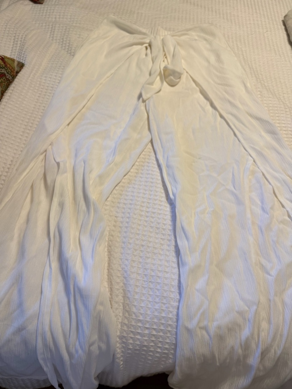 Kona Sol White Wide Leg Pants with Tie Front